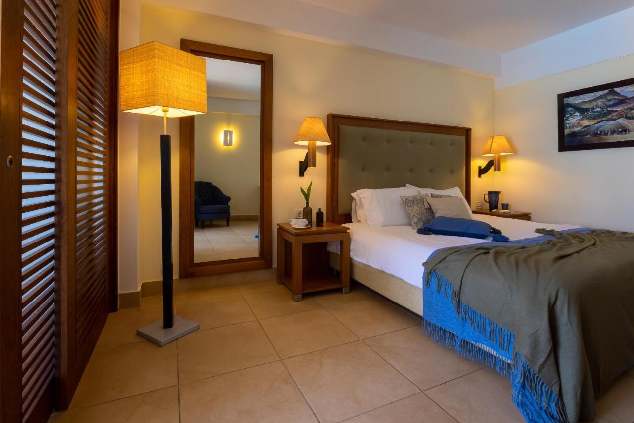 Giannoulis - Cavo Spada Luxury Sports & Leisure Resort & Spa コリンバリ エクステリア 写真